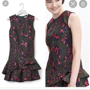 NWT Banana Republic Jigsaw Dress